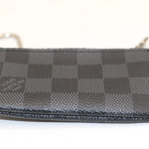 Louis Vuitton Damier Graphite Key Pouch - Black - Picture 13 of 14